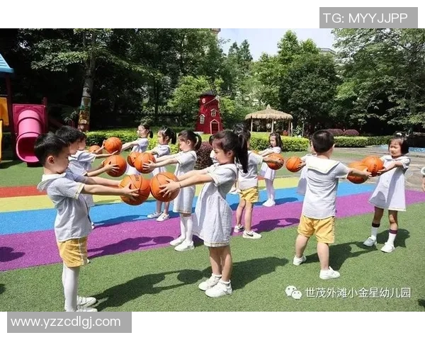 时尚运动风潮来袭足球球衣童装让孩子们尽情展现活力与个性